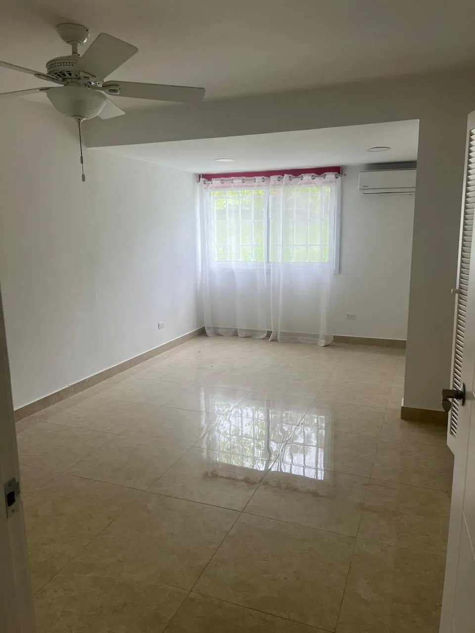 Venta de Casa en Residencial Howard - Panamá Pacífico