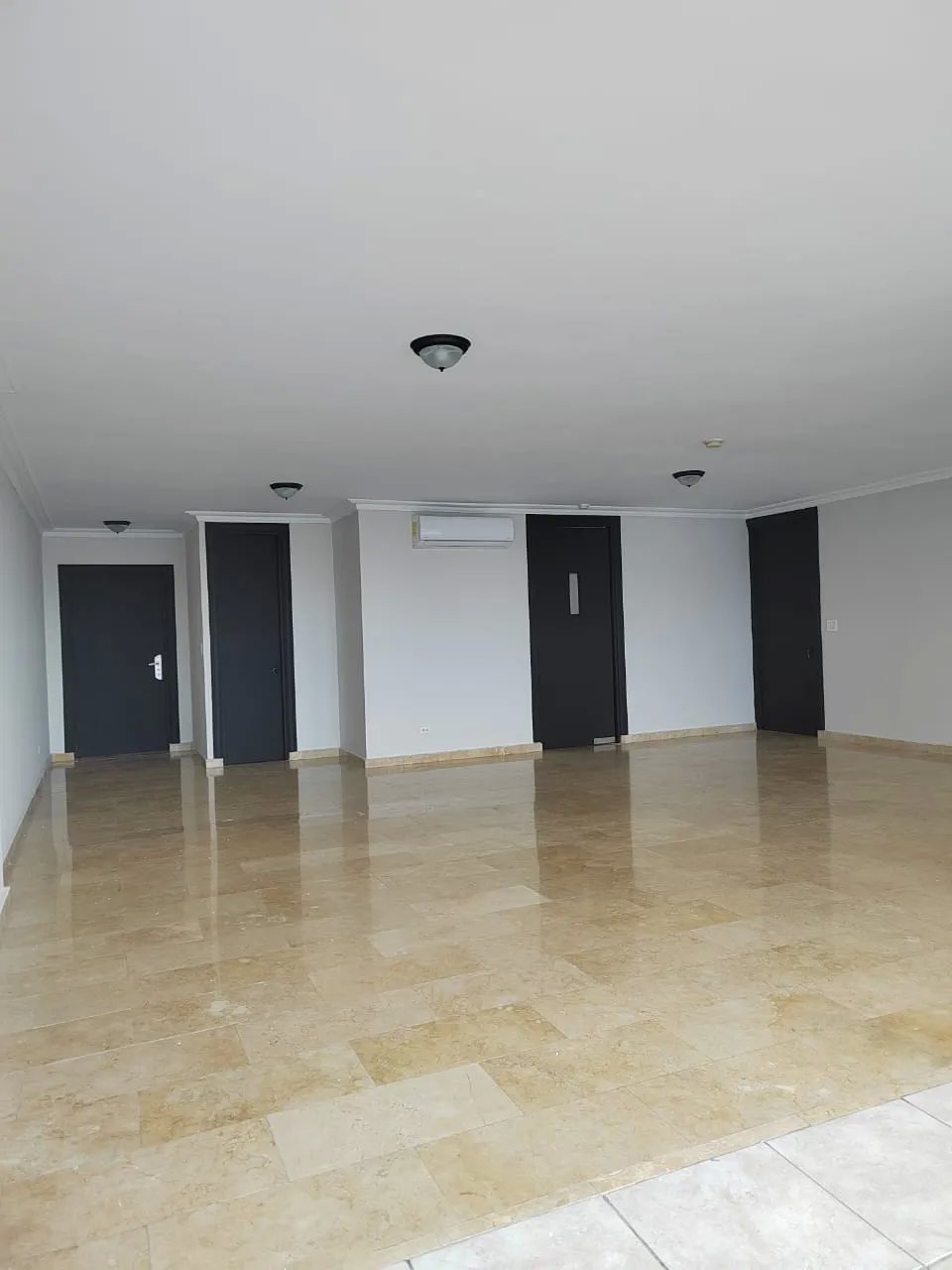 Apartment For Sale in Punta Pacífica