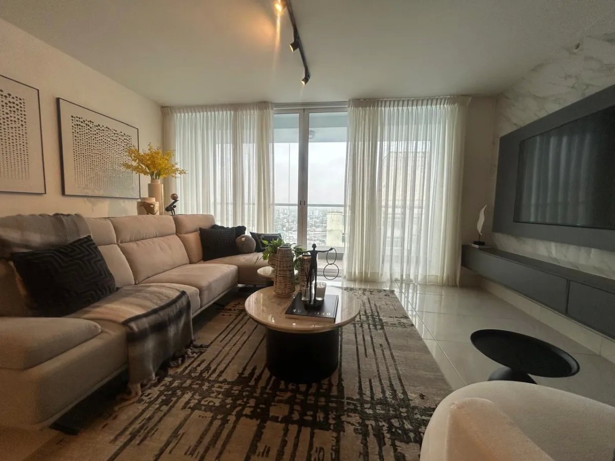 Venta de apartamento en PH Pacific Park  Edison Park