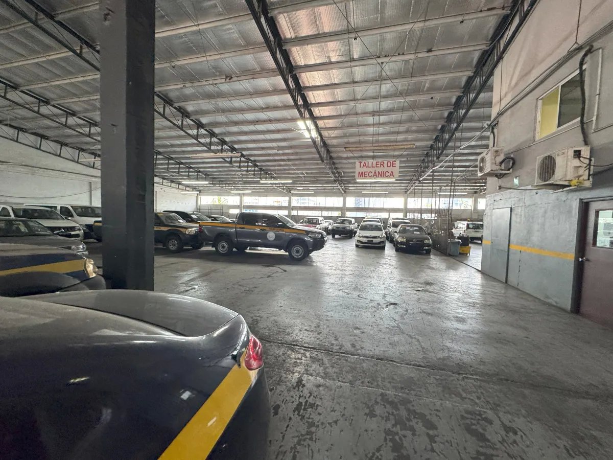 Se Vende Galera Comercial en Avenida Balboa
