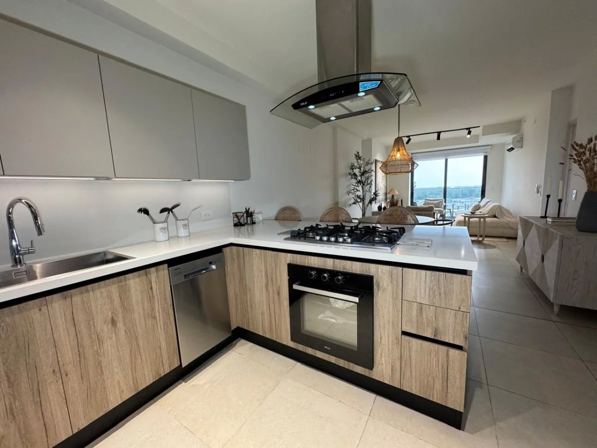 ¡APARTAMENTO EN VENTA! SANTA MARÍA / OCEAN HOUSE / 3 REC. / 124 M² / LÍNEA BLANCA.