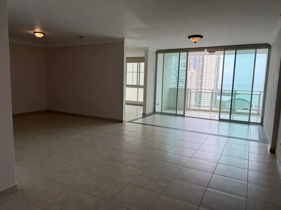 Se vende apartamento el Punta Pacífica