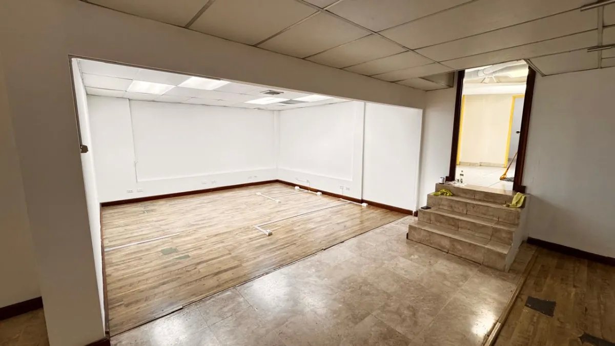 Venta Local Comercial PH Twin Tower, Marbella