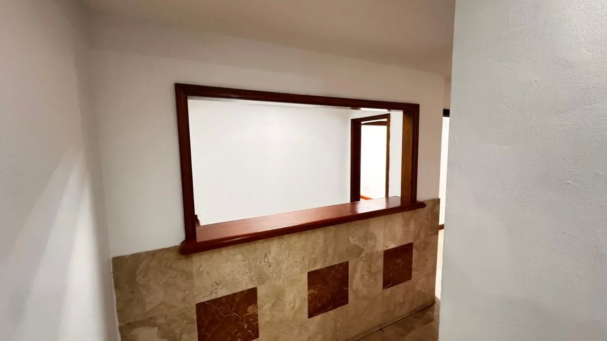 Venta Local Comercial PH Twin Tower, Marbella