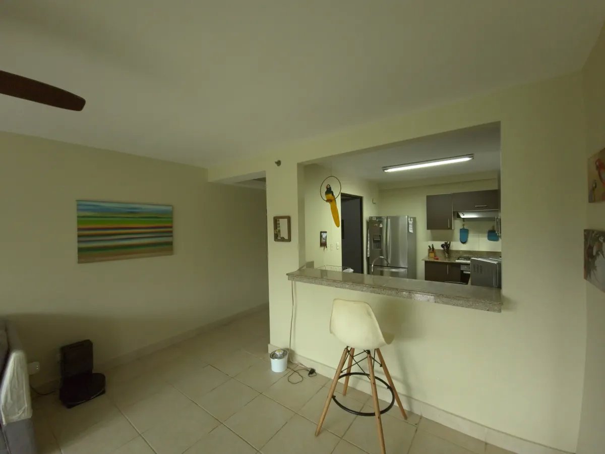 Apartment For Sale in Avenida Ancón