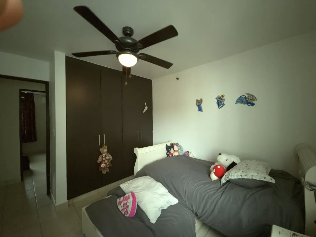 Apartment For Sale in Avenida Ancón