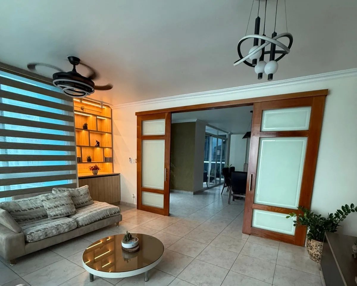 Penthouse en Alquiler  Bella Vista