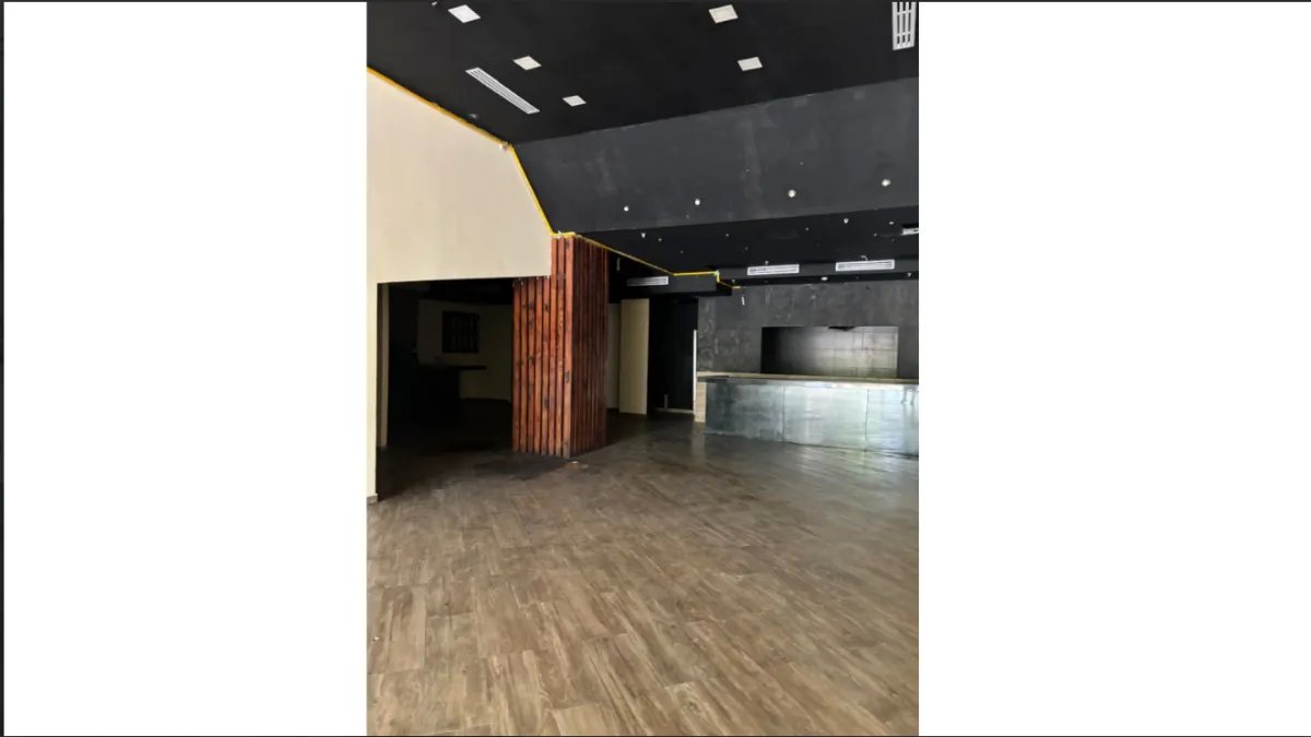 Alquiler en Local Comercial en  Plaza Boulevard del Este, Costa del Este
