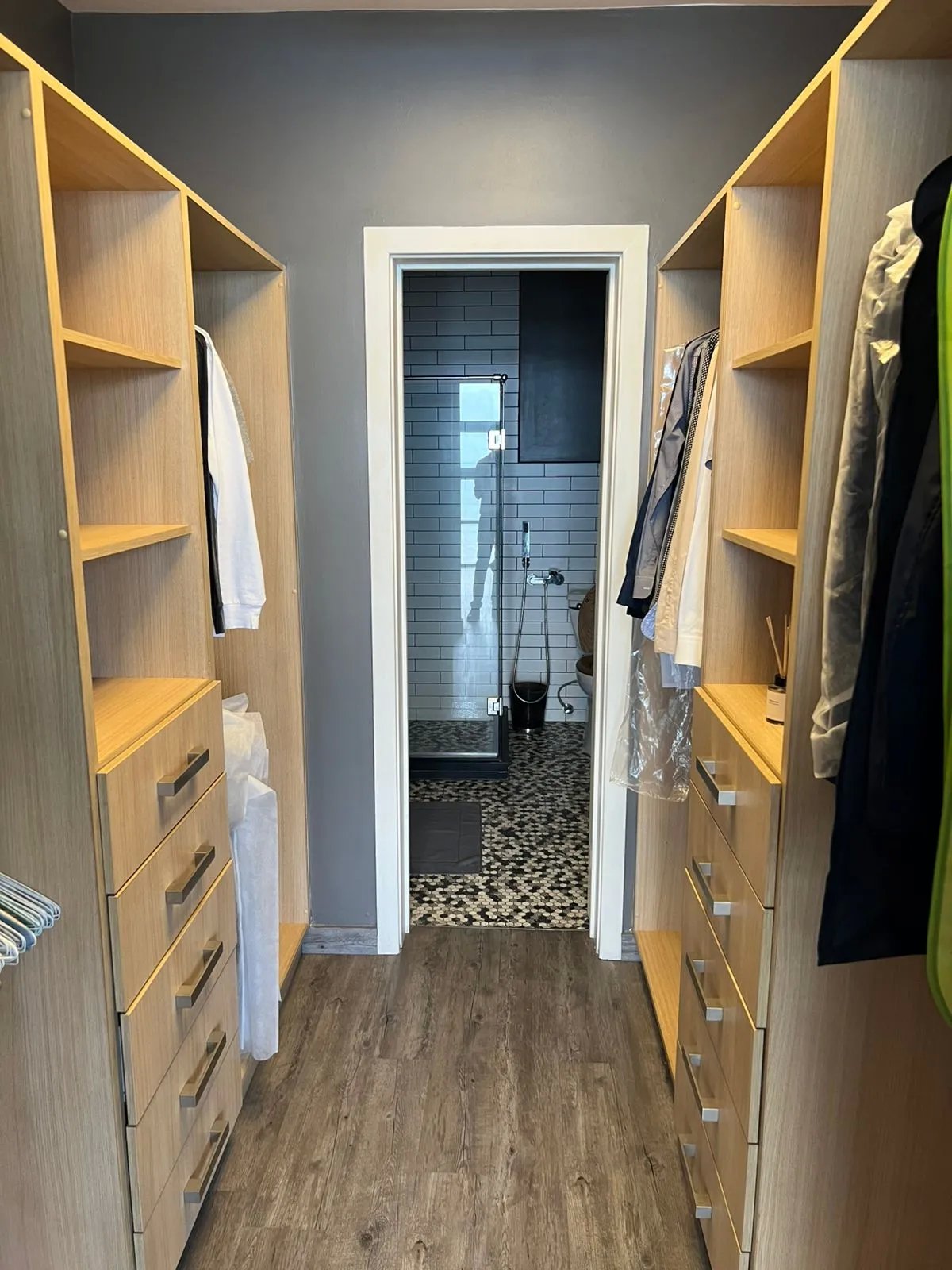 Se Vende Hermoso Apartamento totalmente Amueblado con Vista al Mar  A...