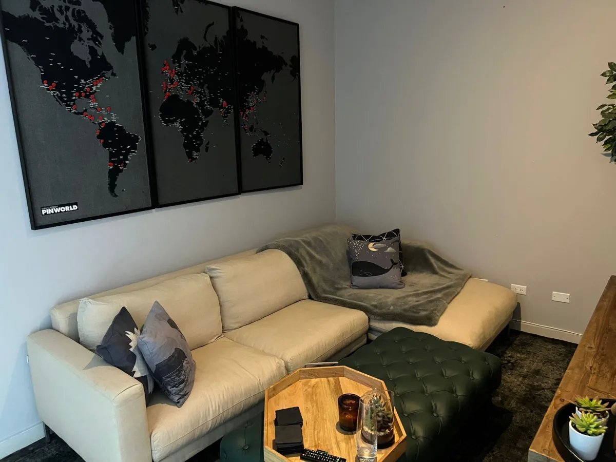 Se Vende Hermoso Apartamento totalmente Amueblado con Vista al Mar  Avenida Balboa |