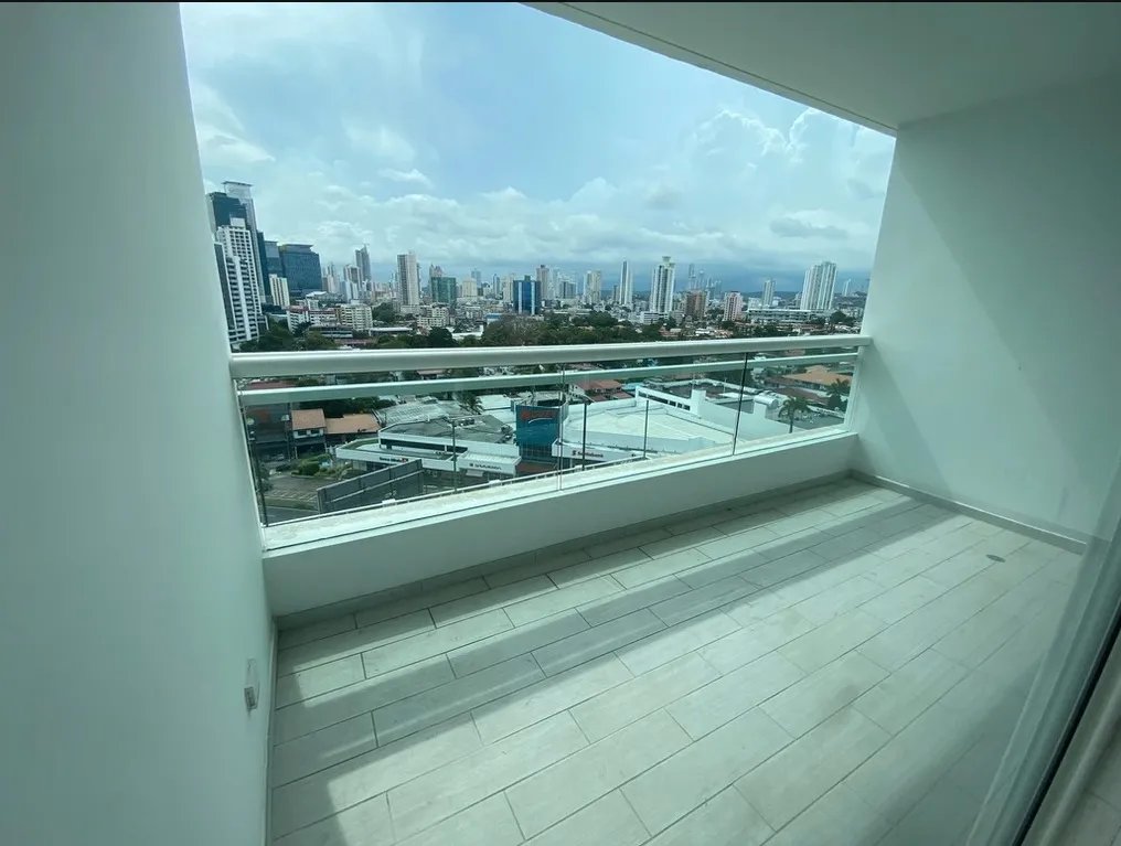 Apartment For Sale in San Francisco