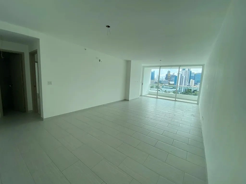 Apartment For Sale in San Francisco