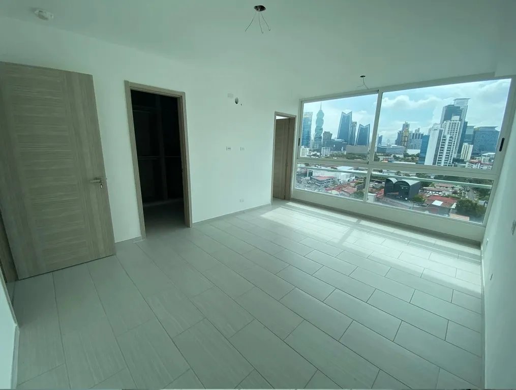 Apartment For Sale in San Francisco