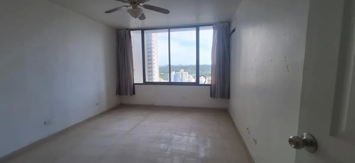 Venta de apartamento en PH Pacific Hills  Dos Mares