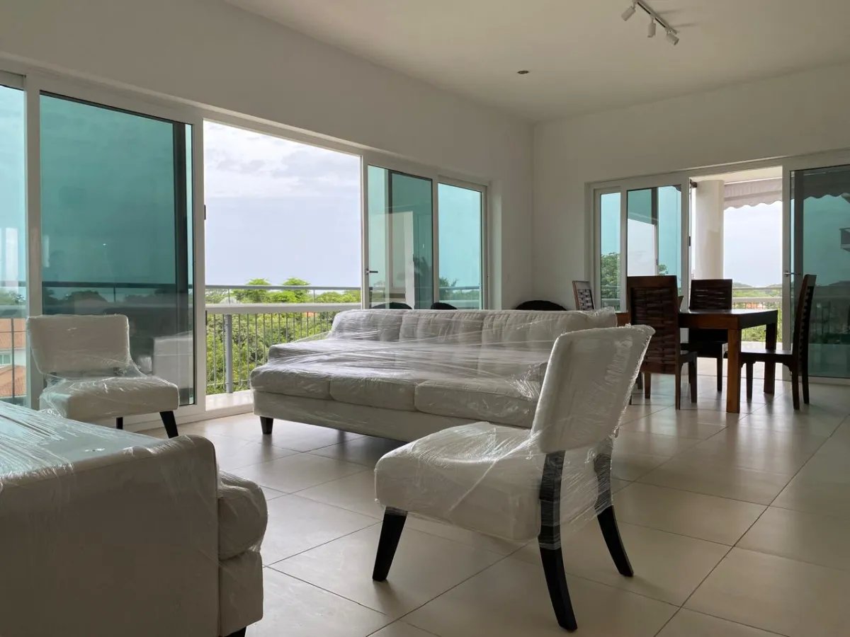 SE ALQUILA APARTAMENTO EN PUNTA BARCO