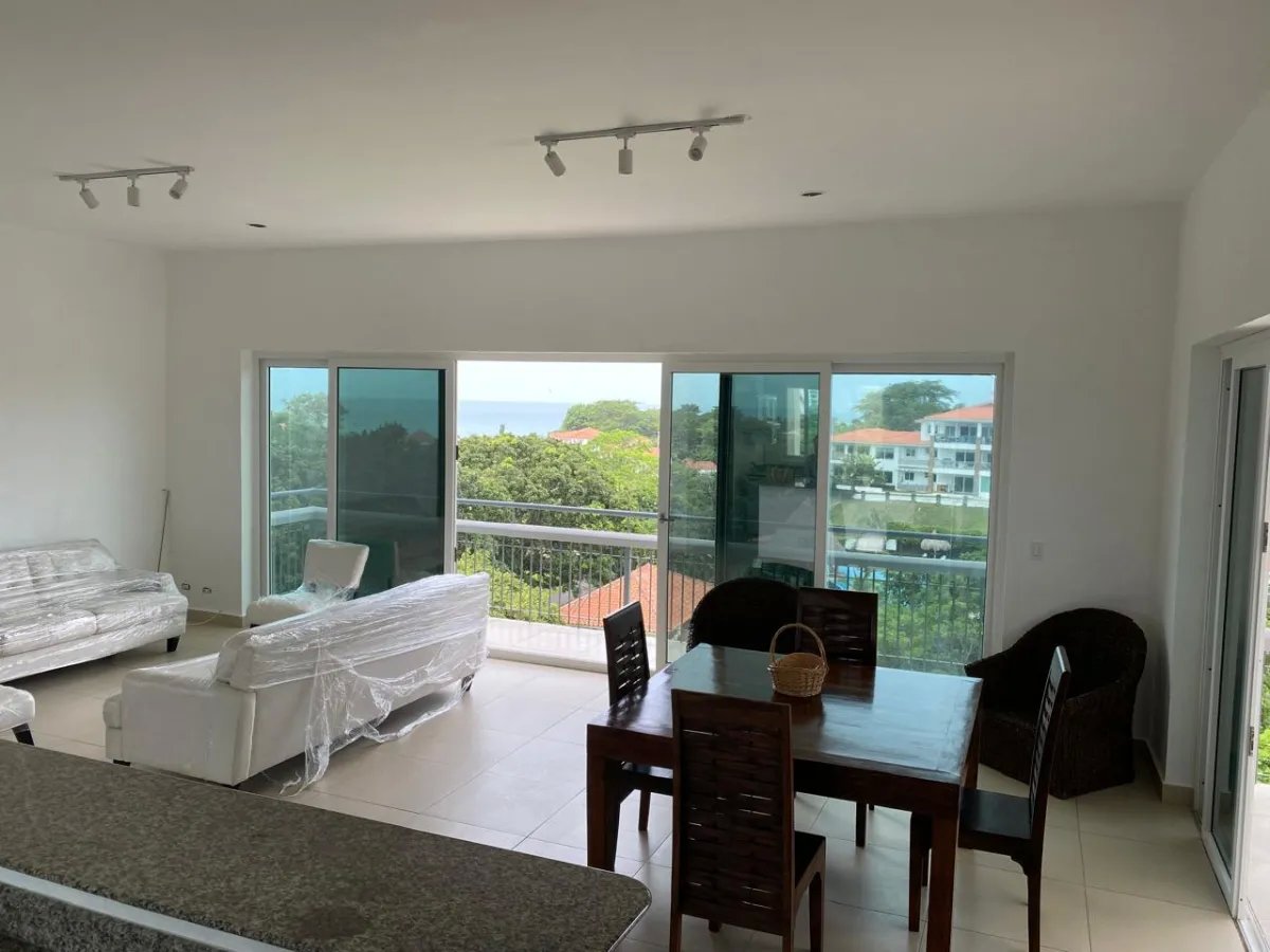 SE ALQUILA APARTAMENTO EN PUNTA BARCO