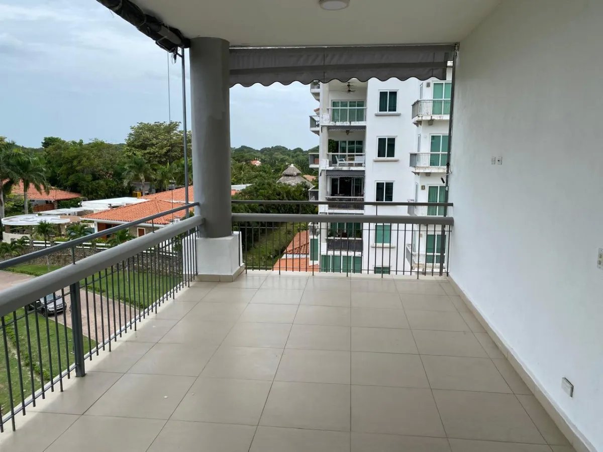 SE ALQUILA APARTAMENTO EN PUNTA BARCO