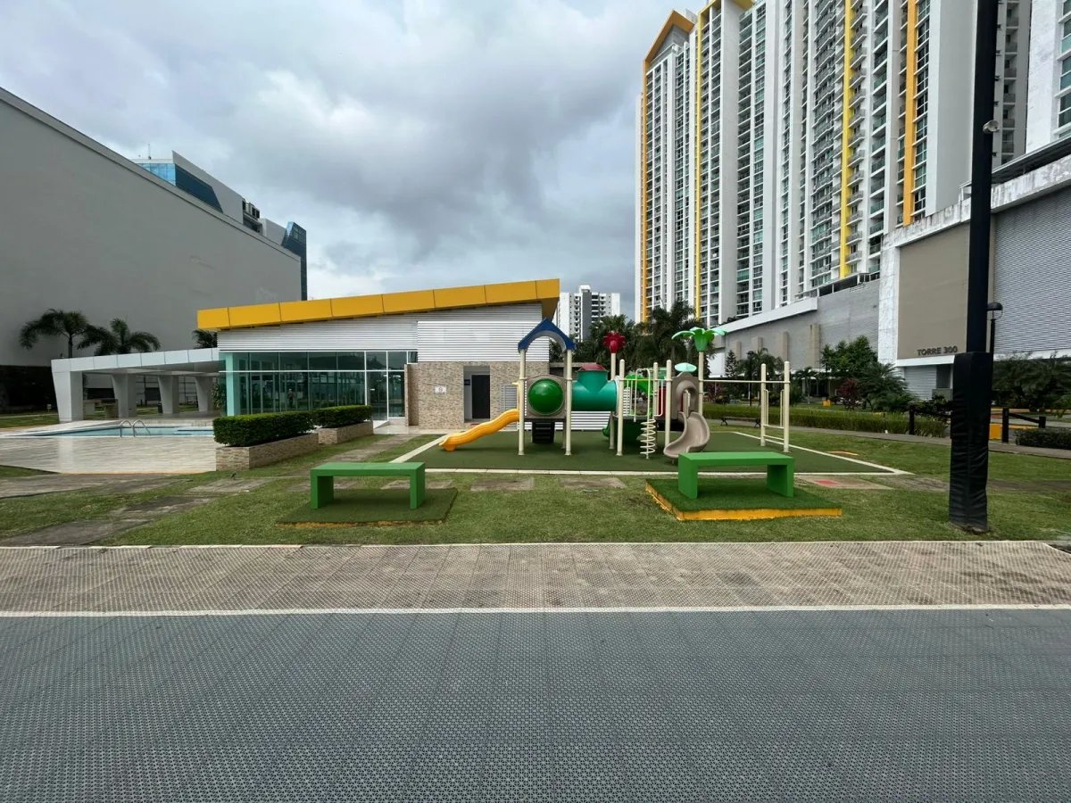 Apartment For Sale in Ancon