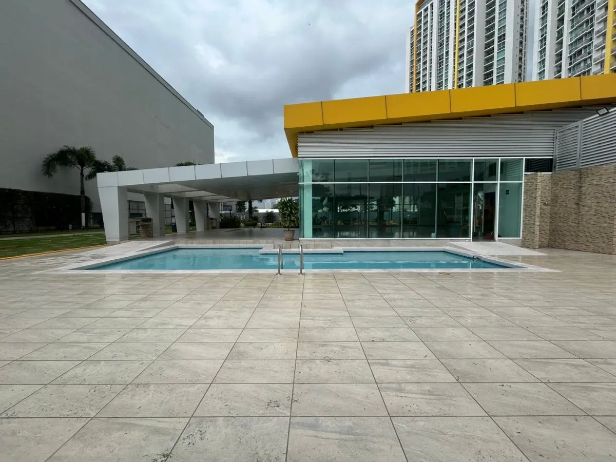 Apartment For Sale in Ancon