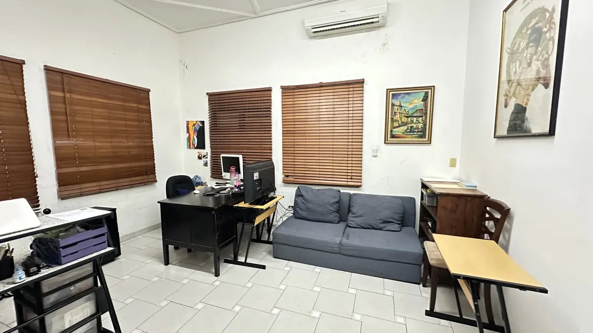 Se vende casa en Avenida Balboa, Bella Vista
