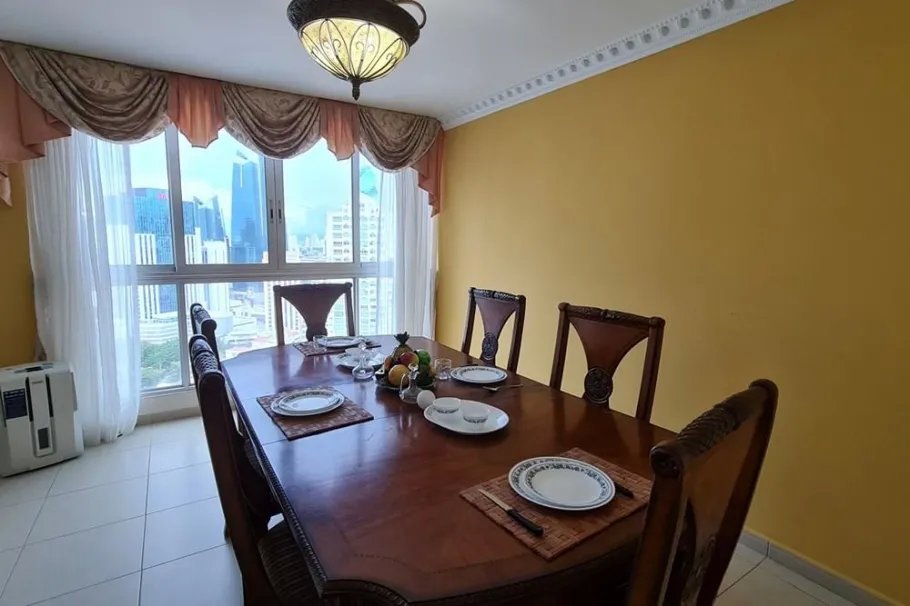 Se vende apartamento full amoblado en PH Sol Marina, Marbella