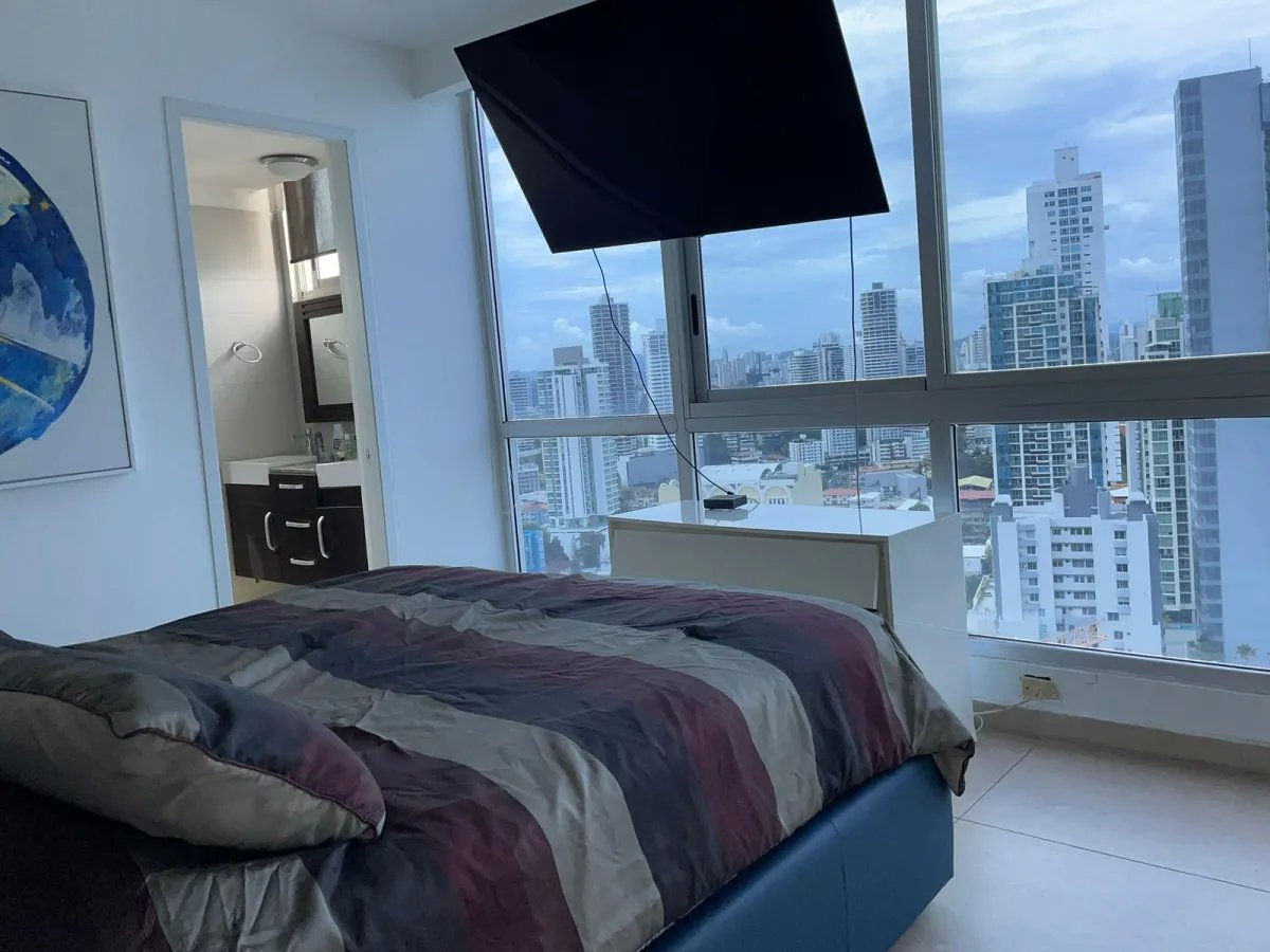 Venta de Apartamento en la Avenida Balboa
