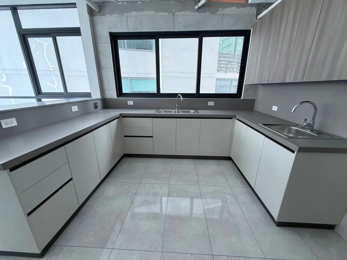 Venta de Apartamento en Ocean Front Luxury Penthouses