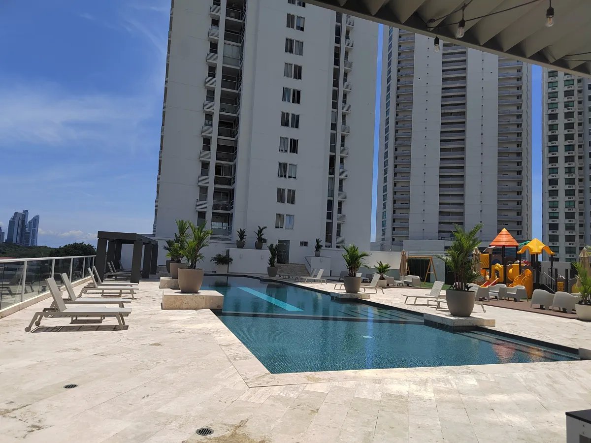 VENTA GANGA  APARTAMENTO PH BAHIA DELL GOLF