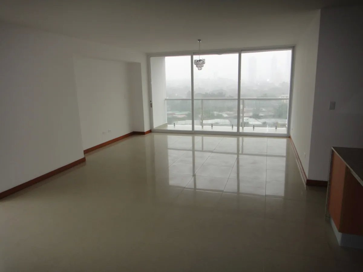 VENTA GANGA  APARTAMENTO PH BAHIA DELL GOLF