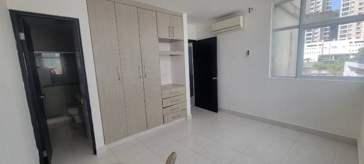 Apartment For Sale in Bethania