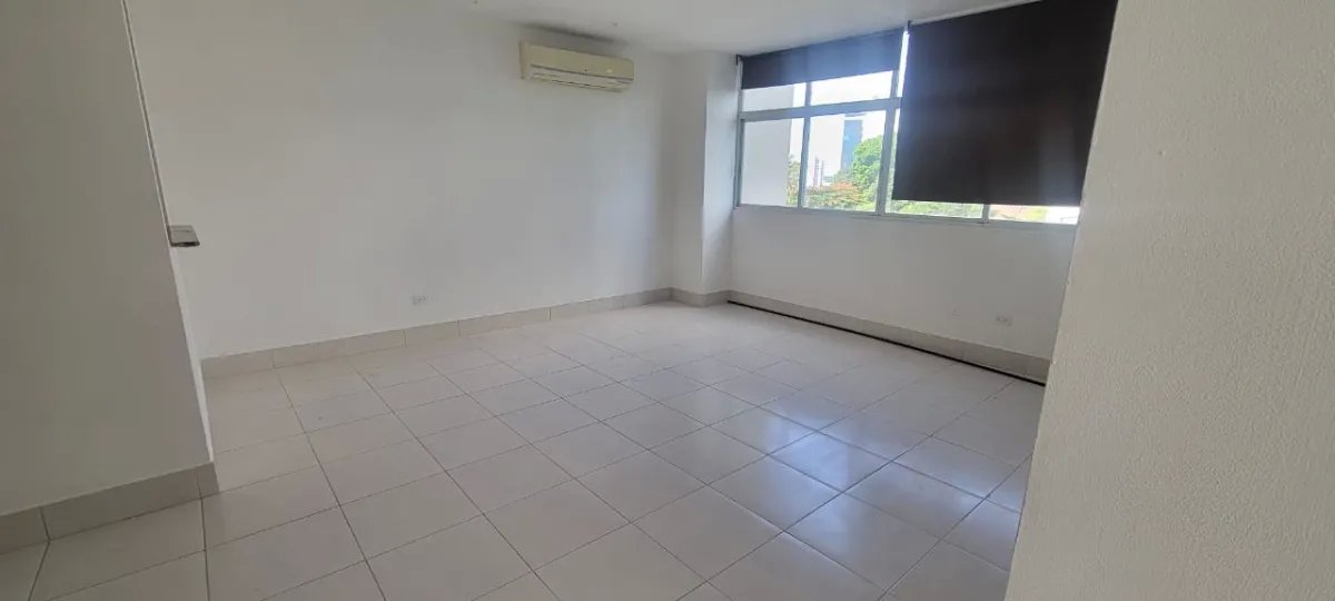 Apartment For Sale in Bethania