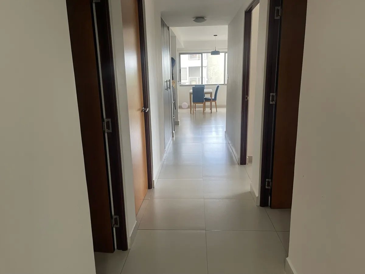 SE VENDE O SE ALQUILA