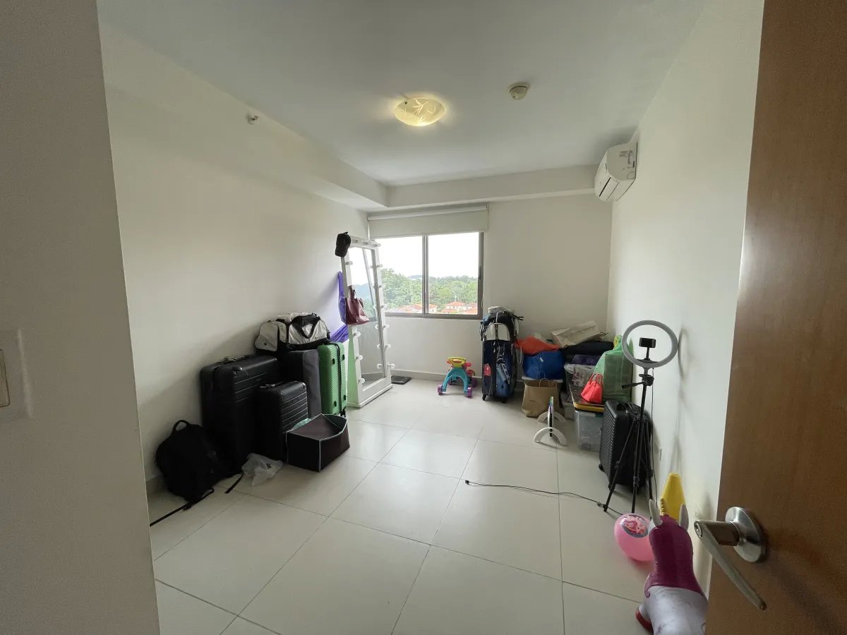 SE VENDE O SE ALQUILA
