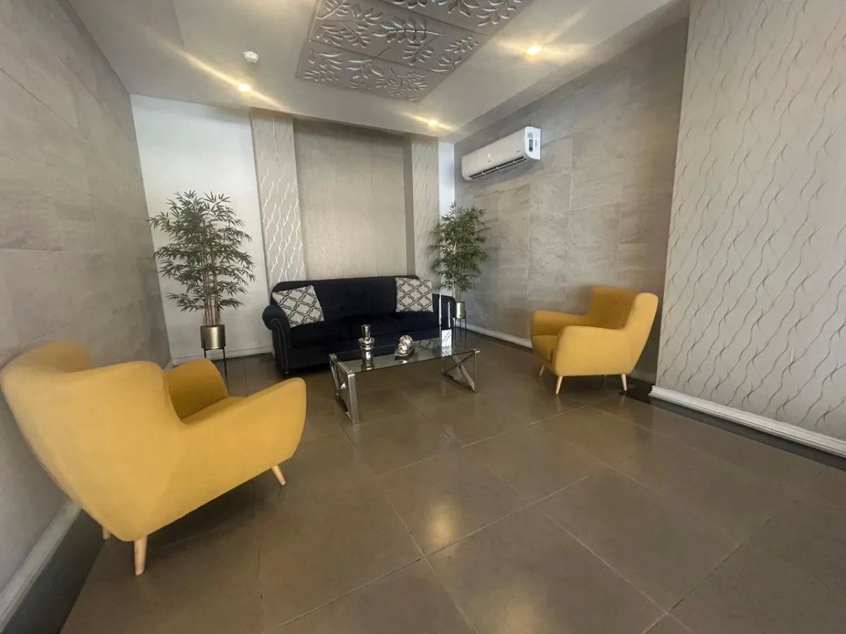 Apartment For Sale in EL CANGREJO