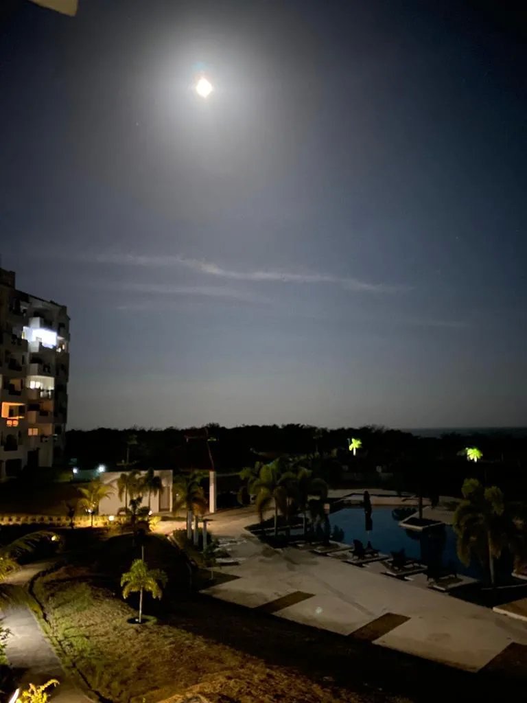 SE VENDE HERMOSO APARTAMENTO EN PLAYA DEL SOL
