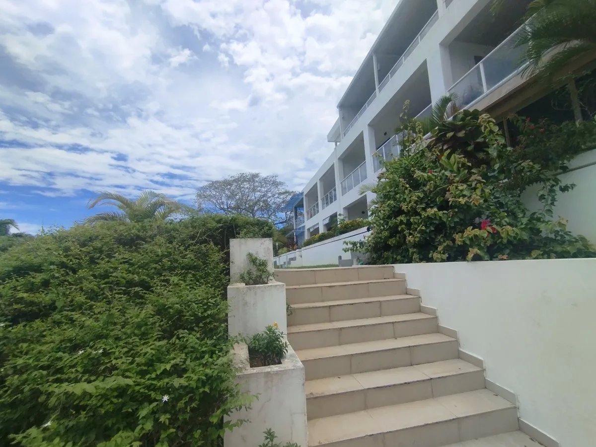 Se vende apartamento en Playa Blanca, Farallón, Coclé