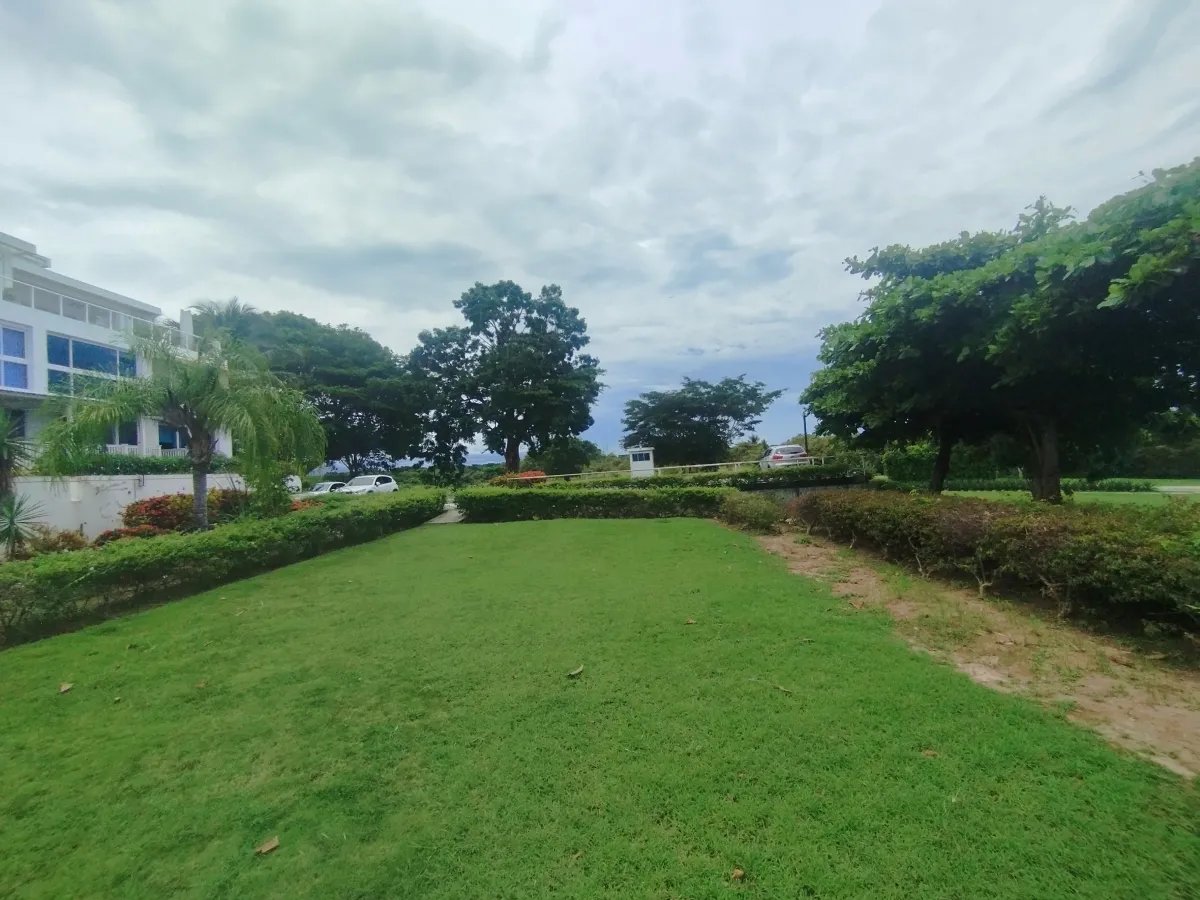 Se vende apartamento en Playa Blanca, Farallón, Coclé