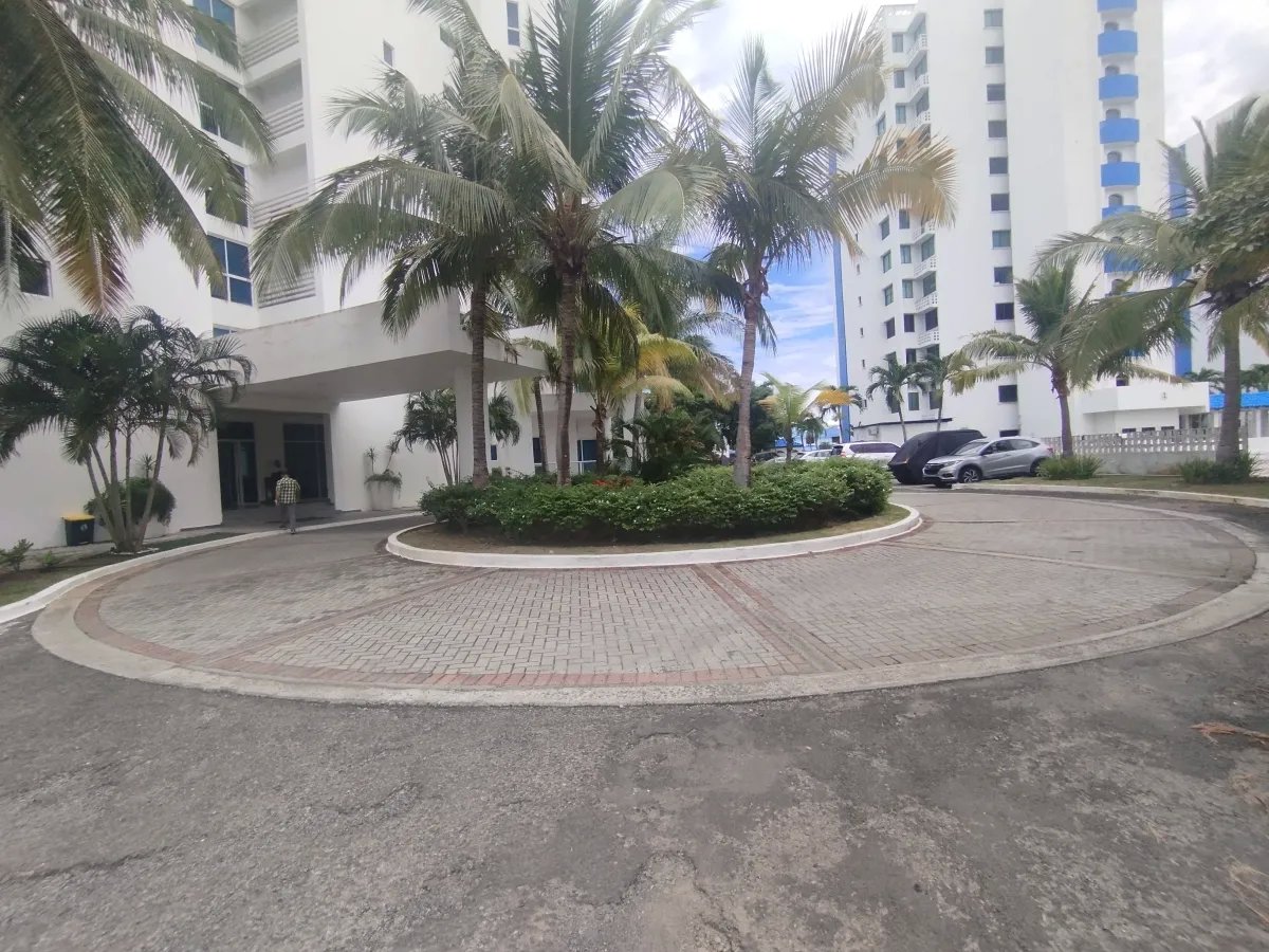 Se vende apartamento en Playa Blanca, Farallón, Coclé