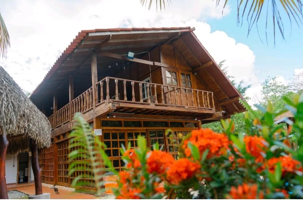 Se vende Hostal, San Martin, Pacora, Panamá Este