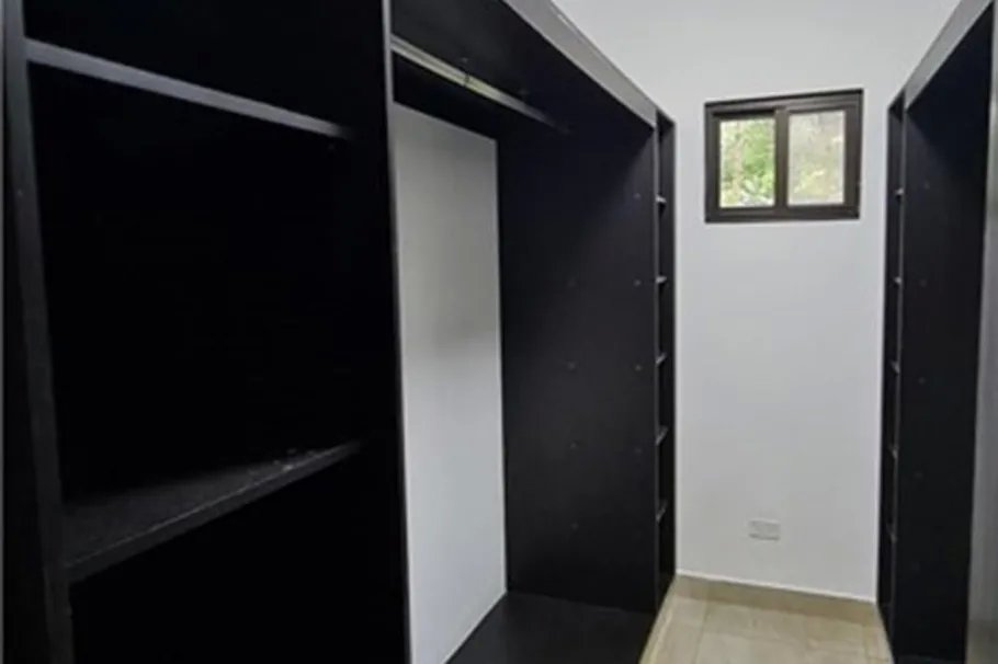 Se Vende Casa en PH Clayton Village, Clayton