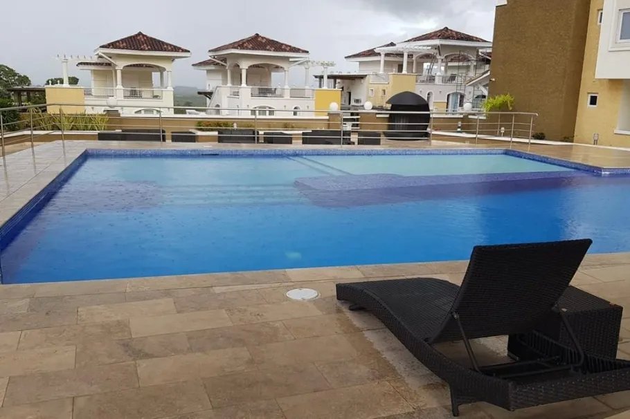 Se alquila apartamento en Tucán Country Club, Cocolí