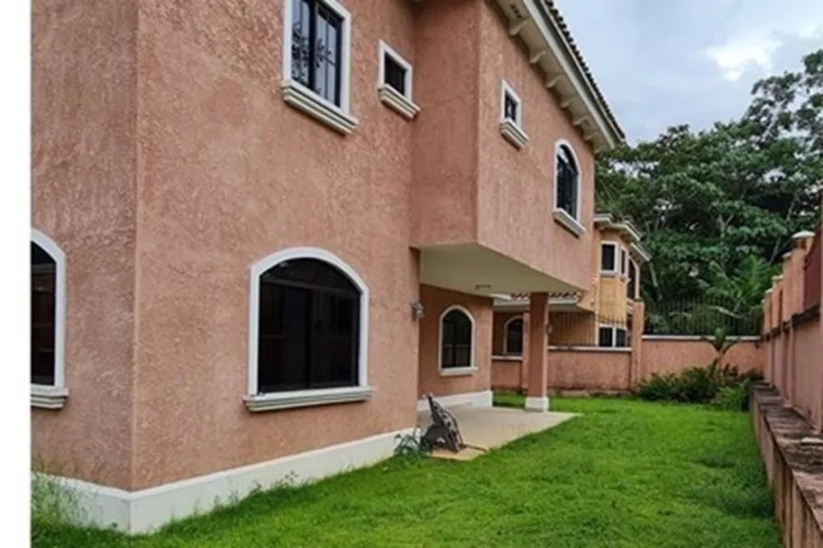 Single Family Detached For Sale in Park Road