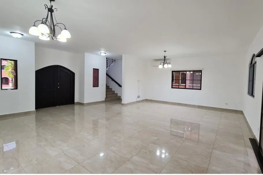 Single Family Detached For Sale in Park Road