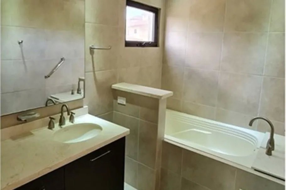 Se vende apartamento en Clayton, PH Embassy Club