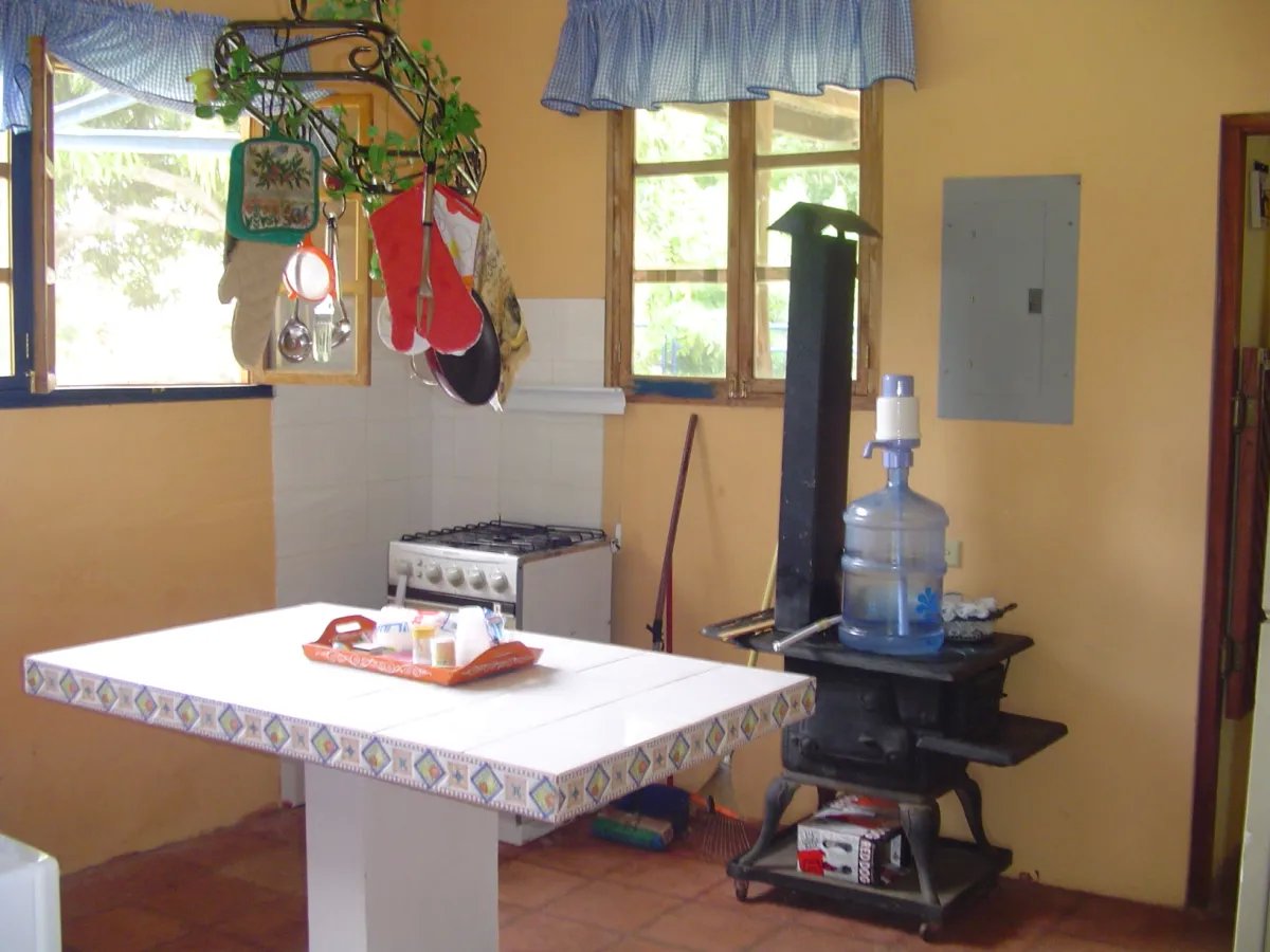 House For Sale in Potuga de Parita