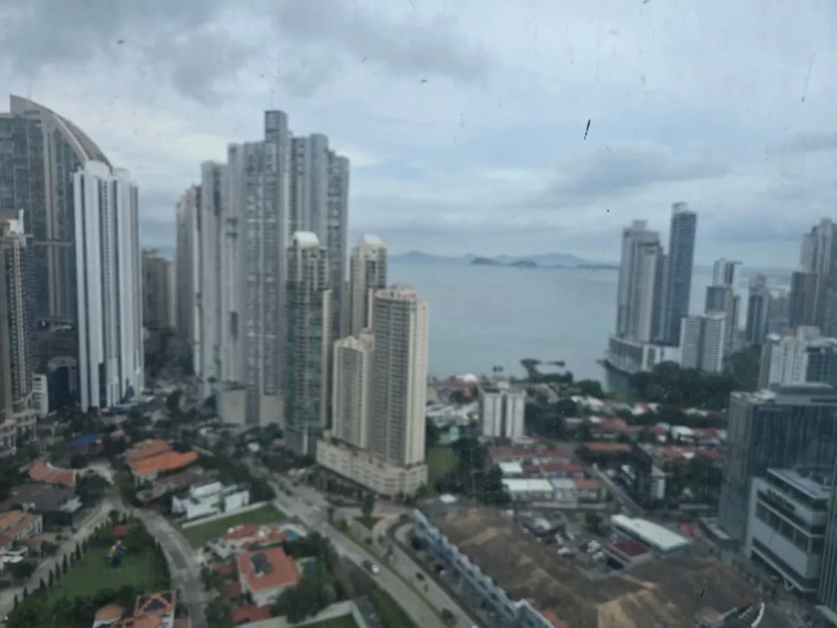 OFICINA EN VENTA  OBRA GRIS EN OCEANÍA BUSINESS PLAZA, TORRE 2000