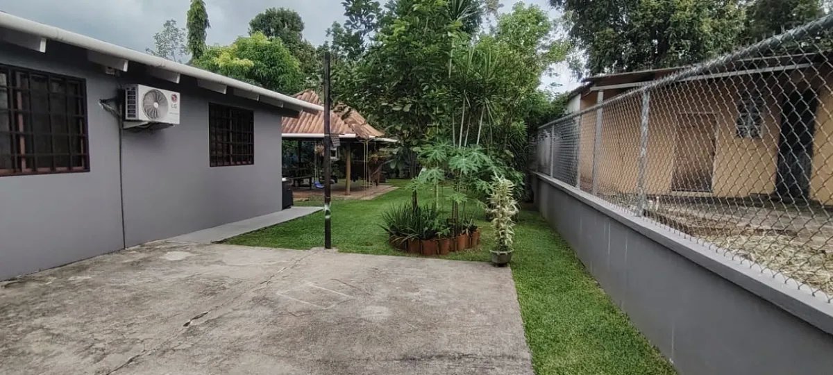 VENDO CASA EN ALTOS DE VACAMENTE