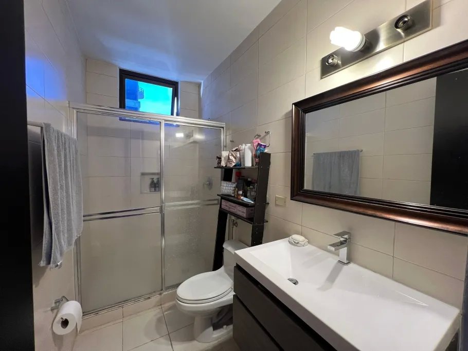 Apartment For Sale in San Francisco