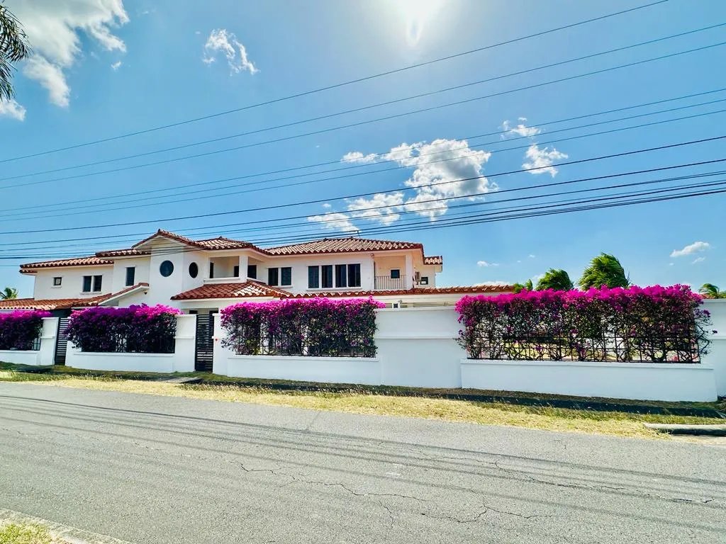Venta de Casa Adosada en San Carlos