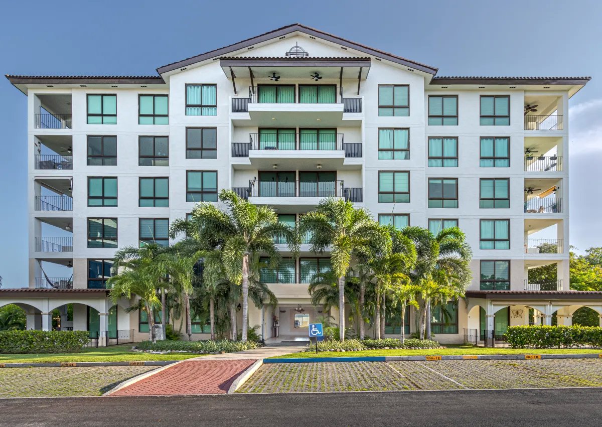 Apartment For Sale in Ensenada San Carlos